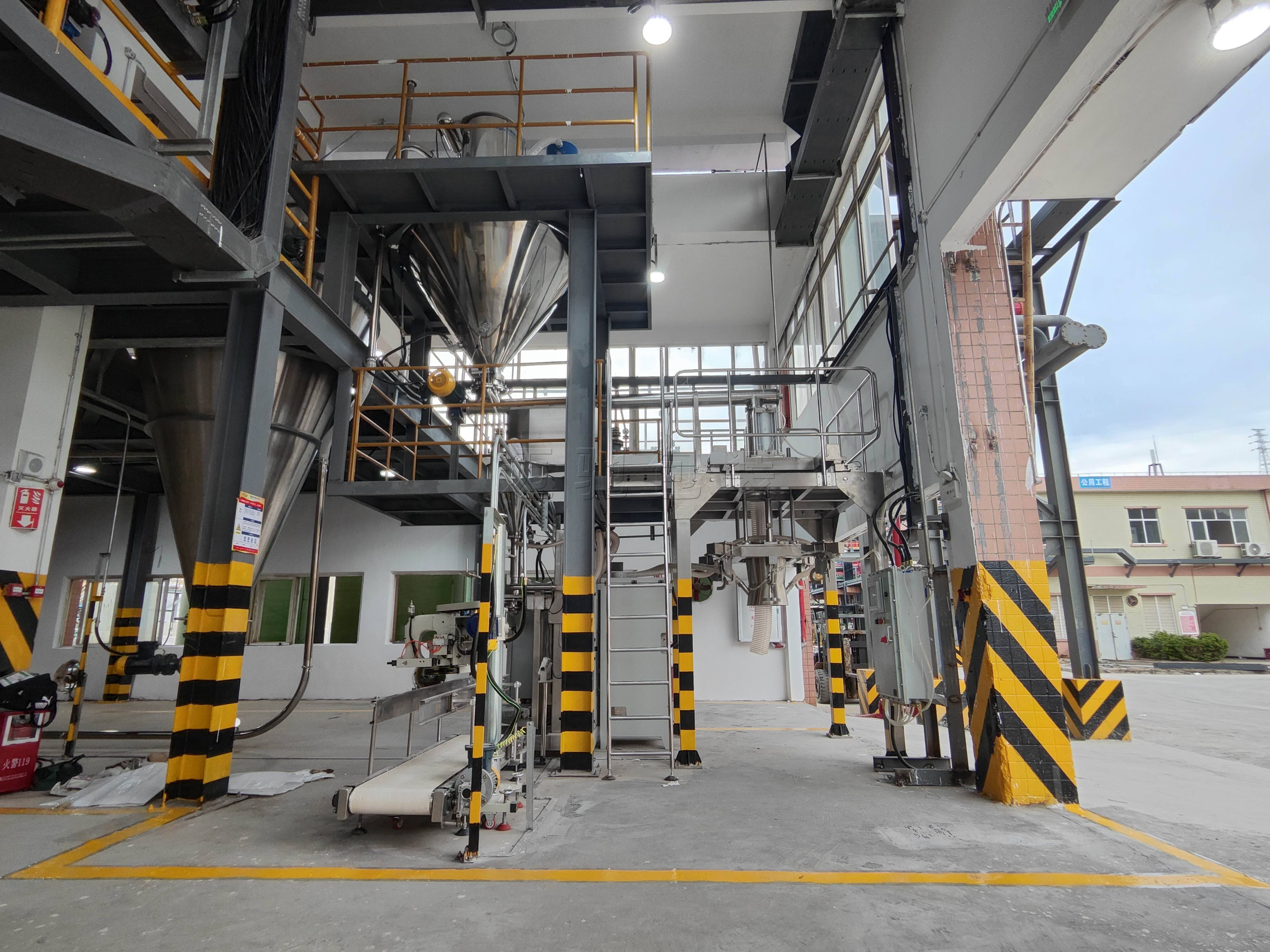 智取千鈞：500公斤級(jí)全自動(dòng)噸袋包裝技術(shù)如何重塑大宗粉體物流格局